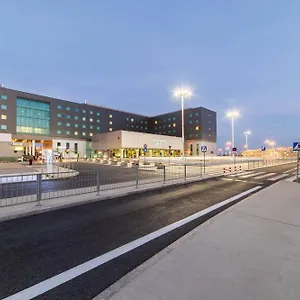 酒店 华沙机场万怡酒店