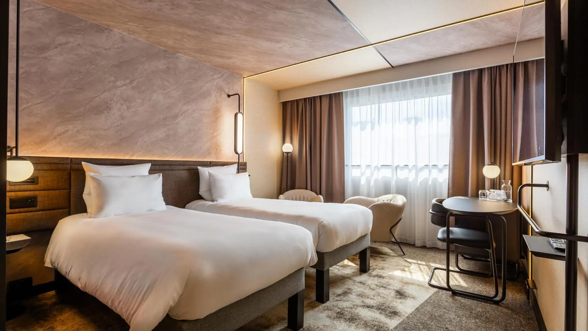 Novotel Warszawa Centrum 4*, Varšava